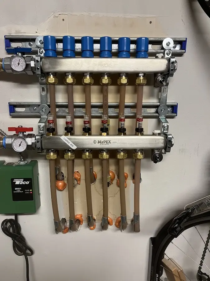 Plumber performing Leak Detection at a residential property in Shafter